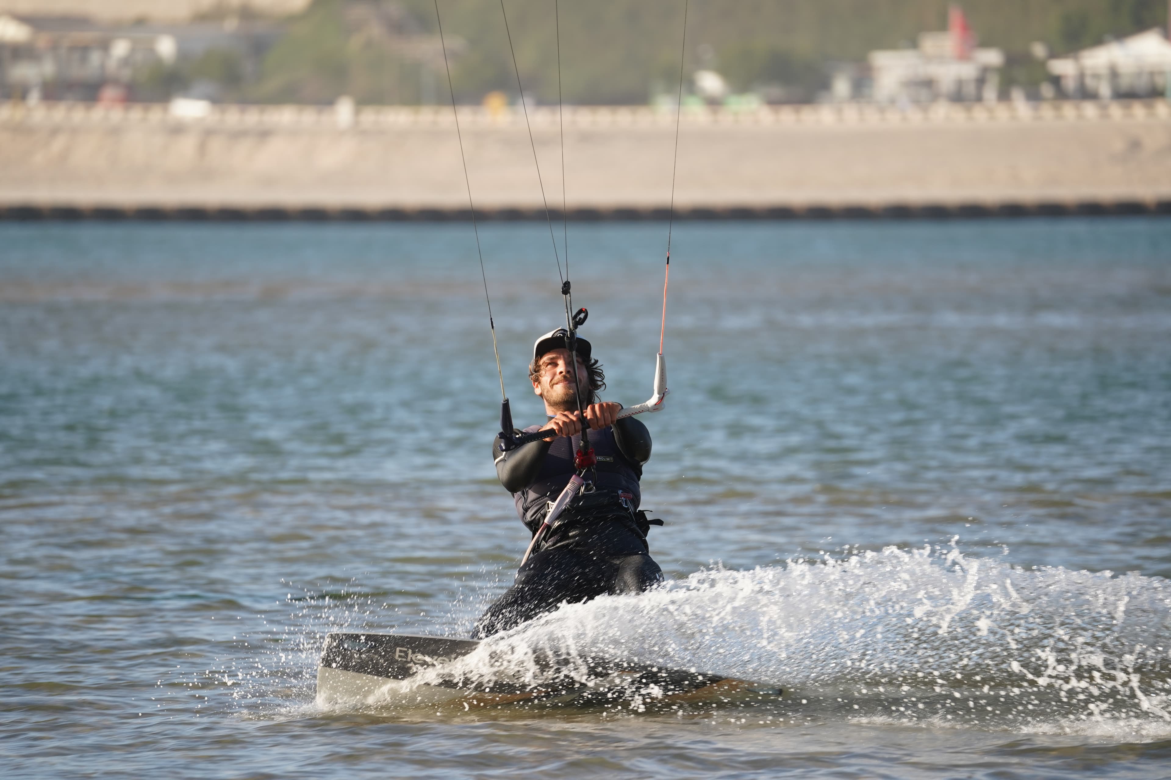 Peter kitesurfing on the Lagoa de Óbidos